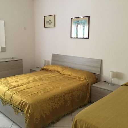 Casa di Willy Apartment Napoli Bagian luar foto